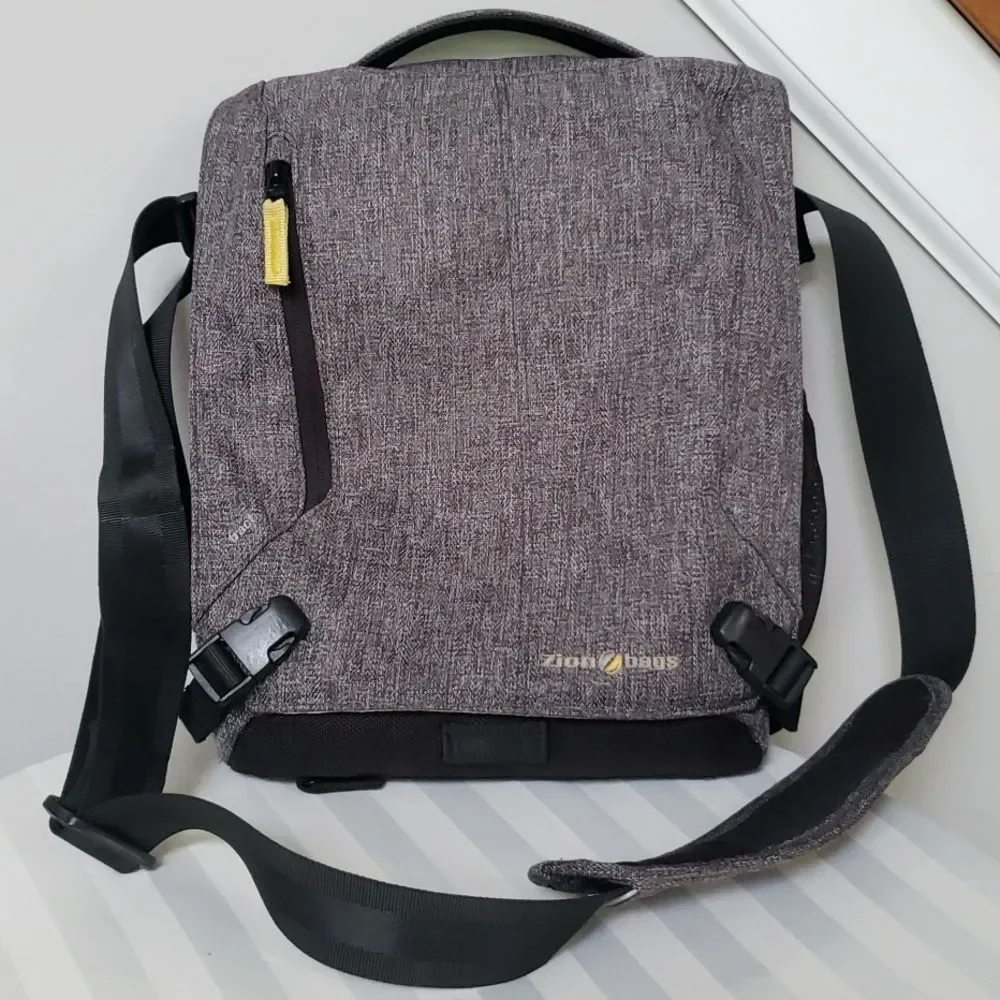 Zion Bags Laptop Multipurpose Backpack Carrying Case with Rain Cover